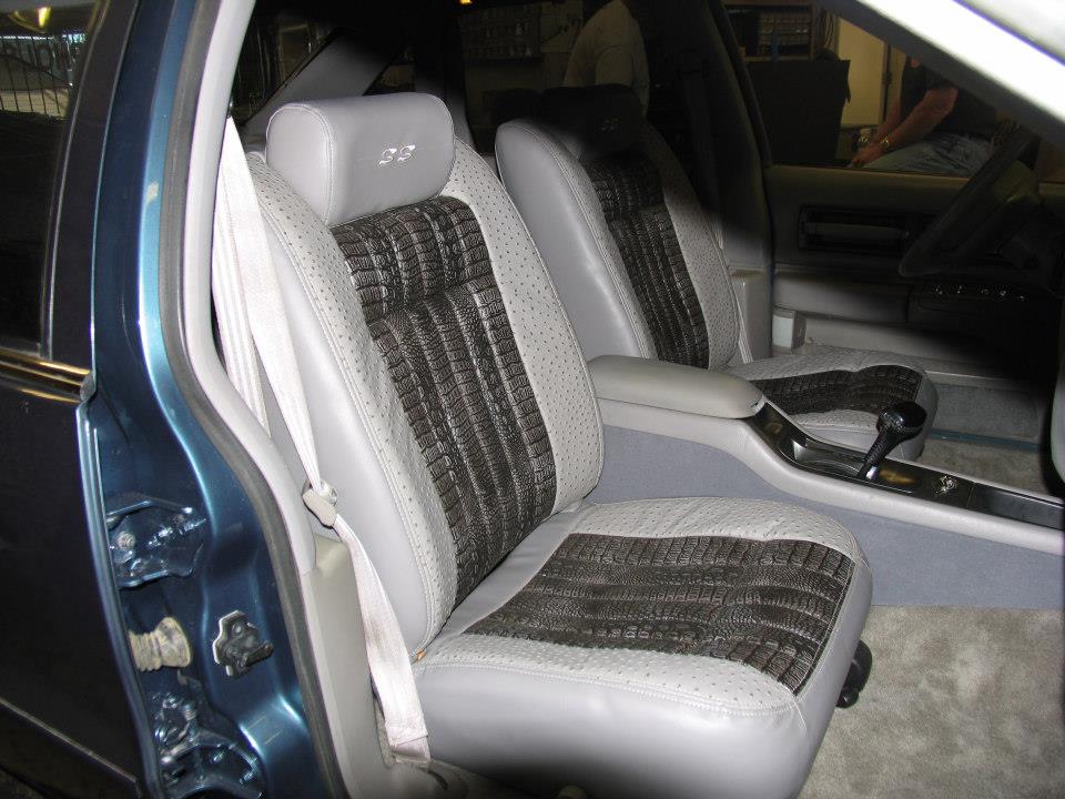 Auto Upholstery Victorville, CA Robbins Upholstery Service