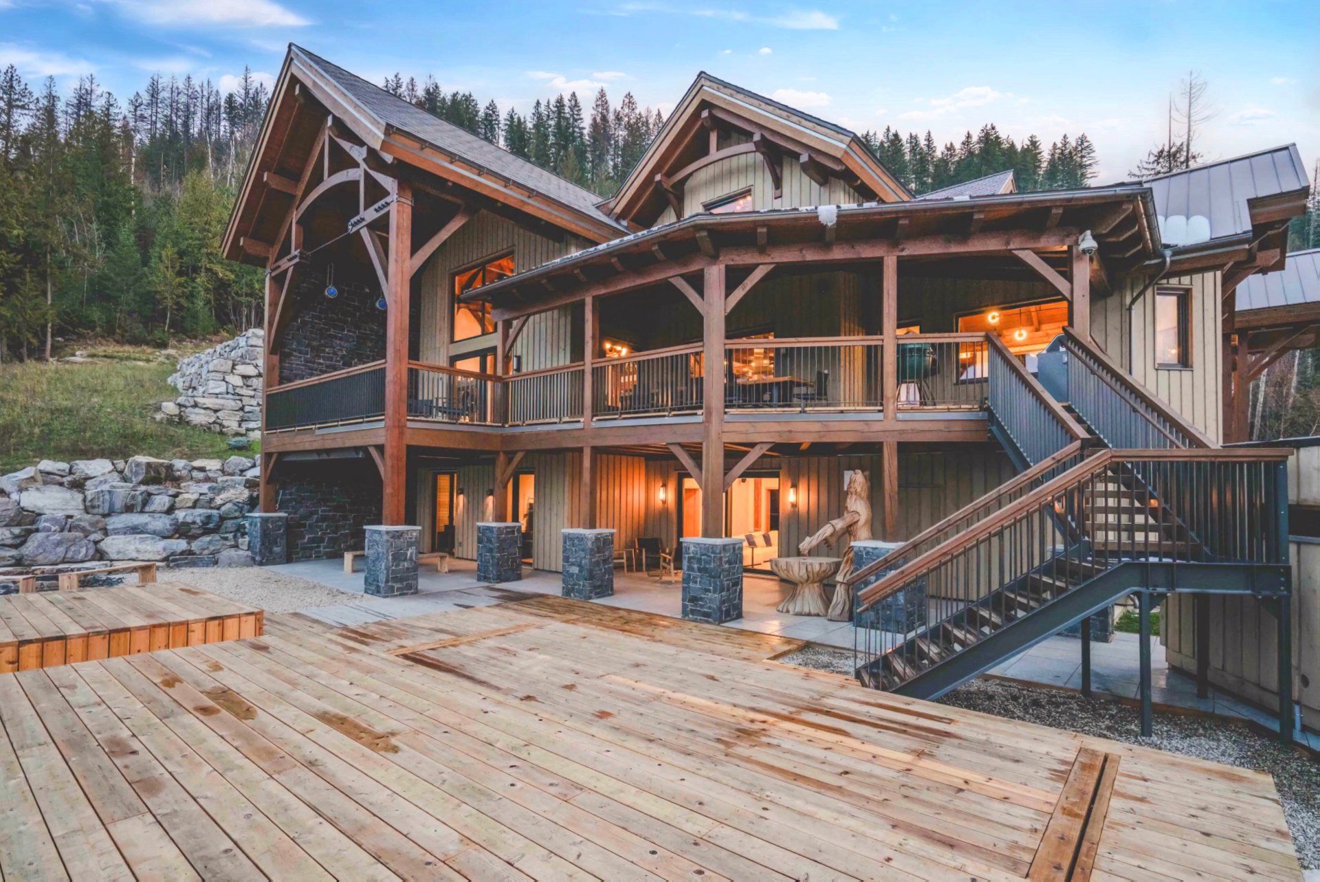 Experience Flying Moose Luxury Heli Skiing Chalet in Revelstoke