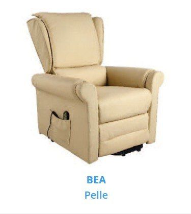 poltrona pelle bianca reclinabile Farepole La Spezia