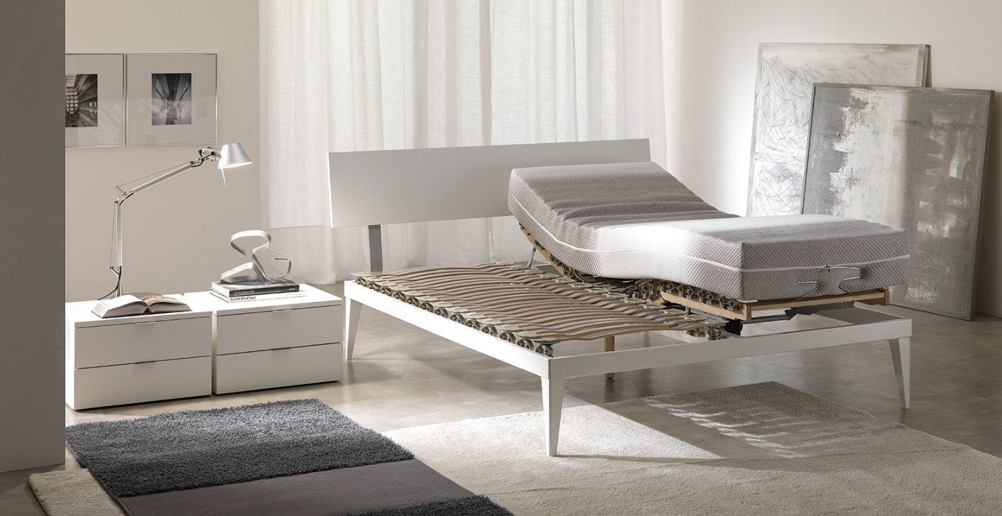 letto matrimoniale doghe regolabili Farepole La Spezia