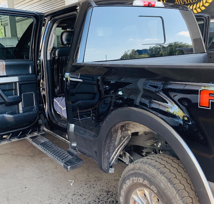 Rear Windshield Replacement in Tampa FL Auto Glass Repair