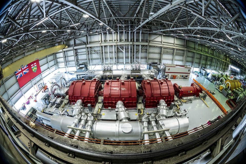Longest continuous operation of a nuclear power reactor Canada's