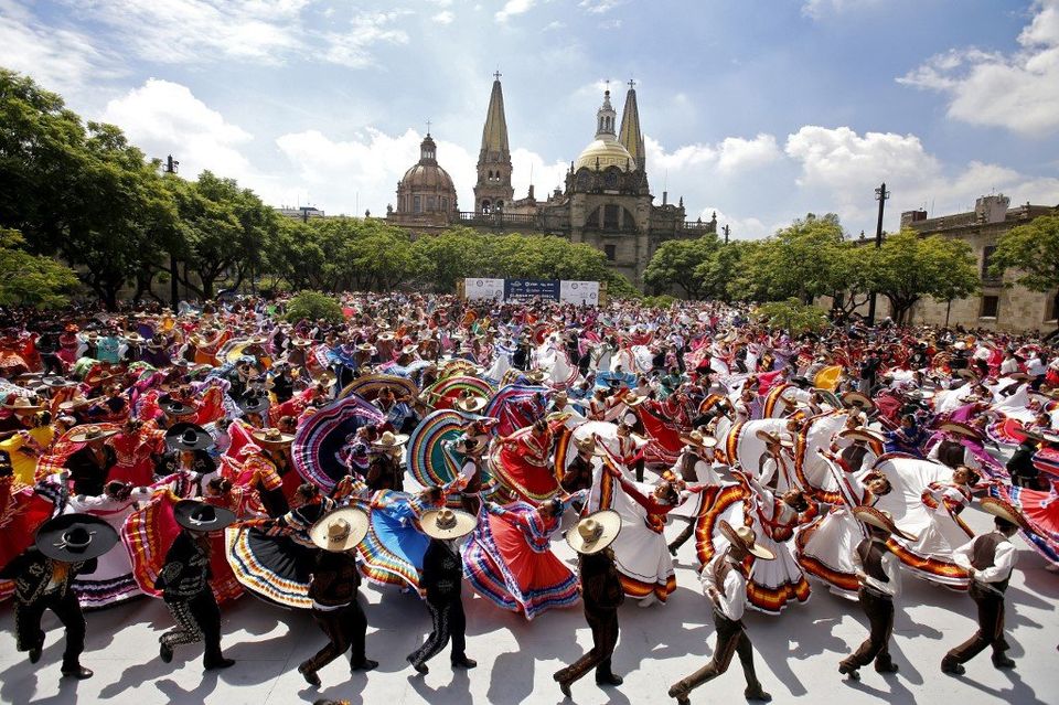 Largest Mariachi Folk Dance: world record set in Mexico