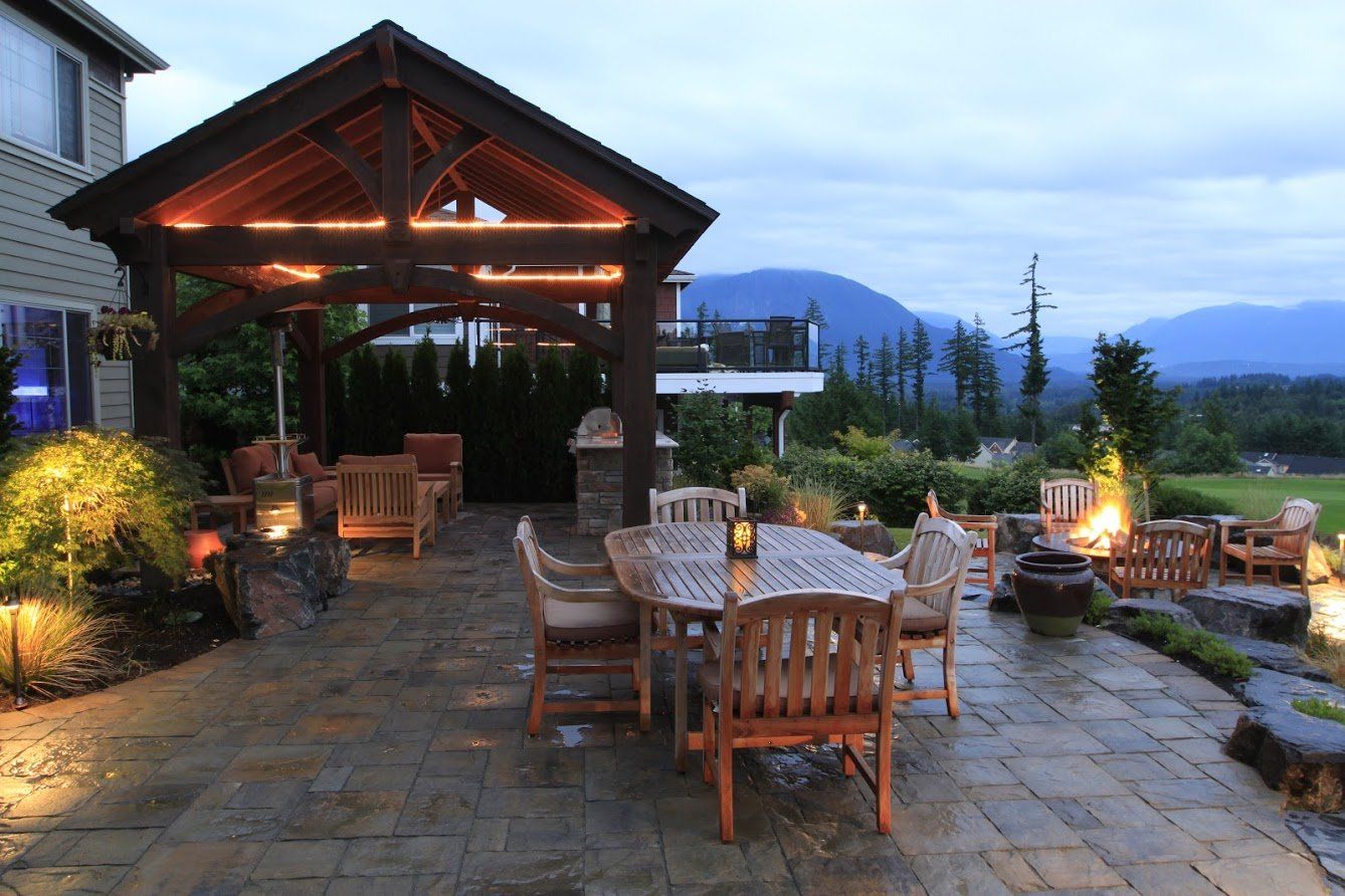 Outdoor Fire Pit Golf Course Retreat Alderwood Landscaping