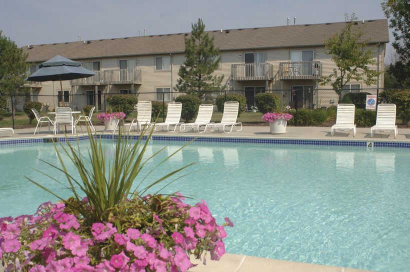 Chatwell Club Davison, Michigan Apartments for Rent Suburban Flint