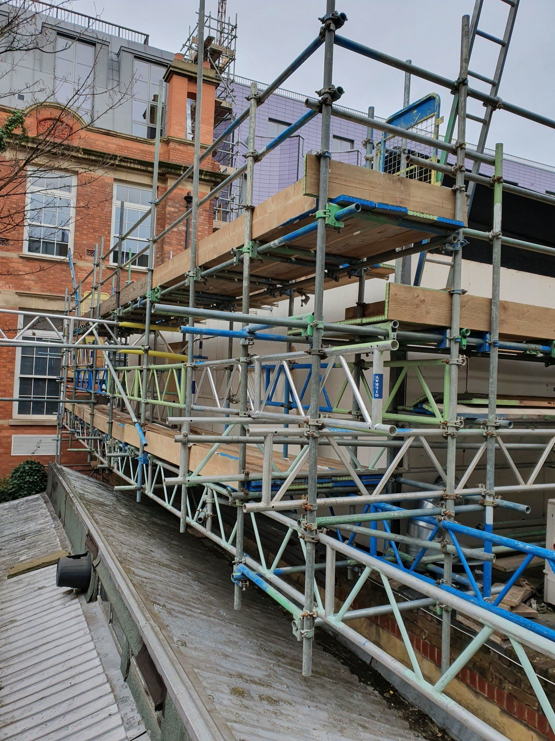 Scaffolders and Scaffold labourers Leadbeatter's Labour Ltd