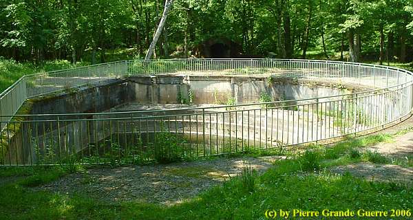 VERDUN - Duzey - German Artillery Base - 380 Gros Max Gun