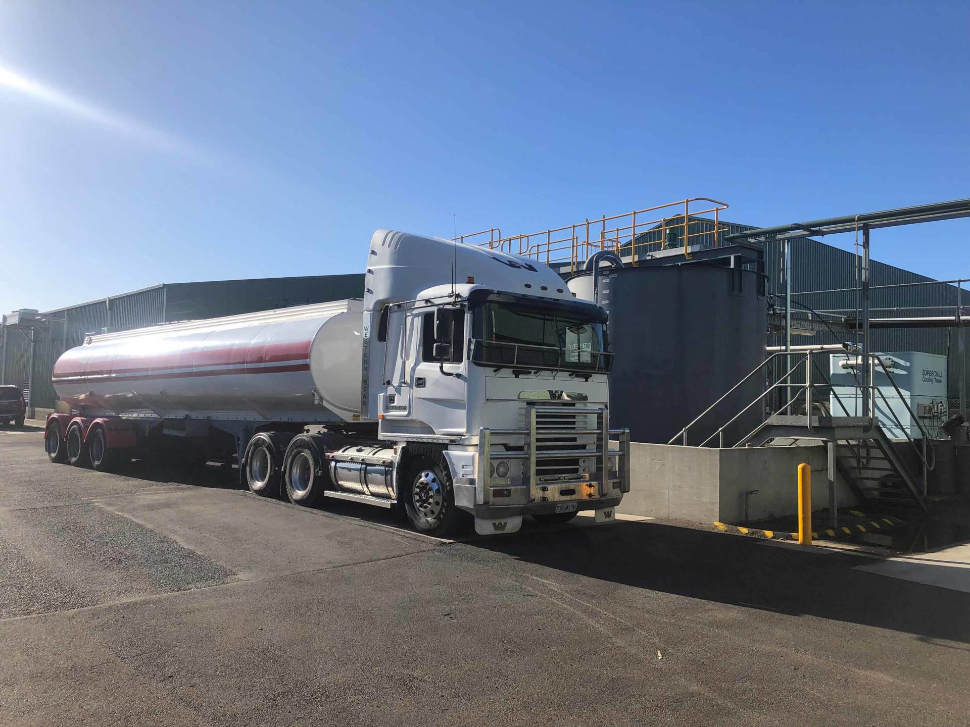 Waste Management Company in Wivenhoe Tasmania Oil