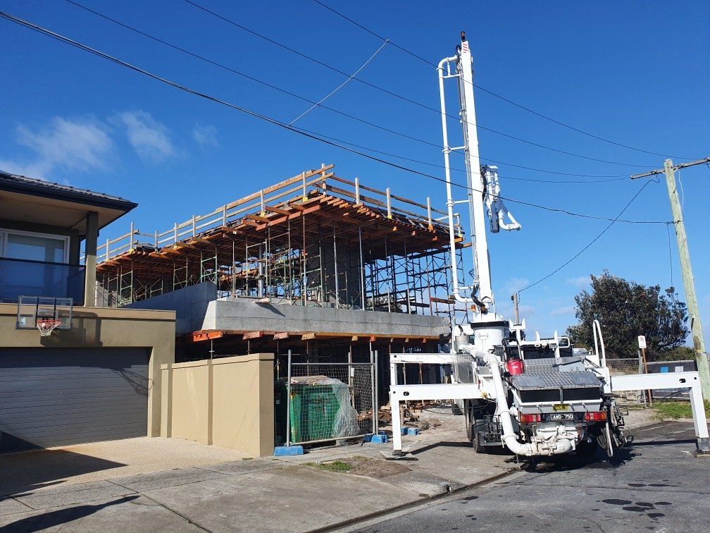 white concrete truck