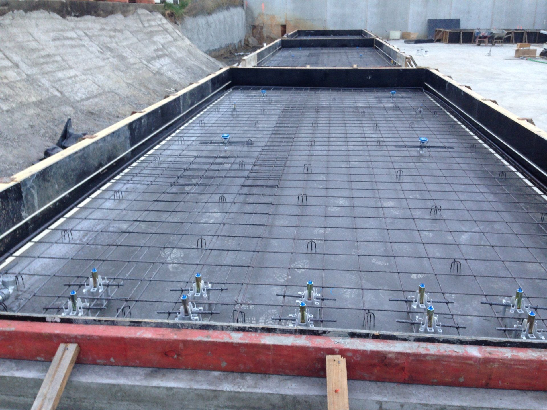 Steel bars for reinforcing concrete