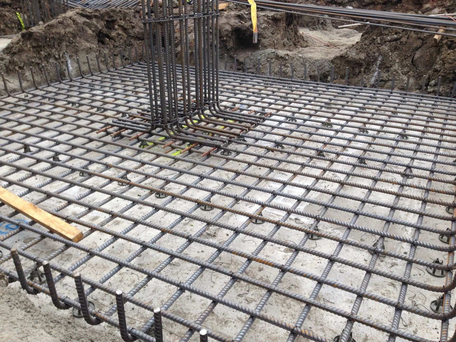steel bars installation