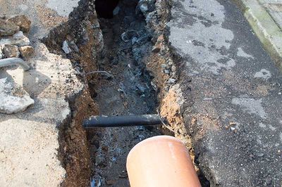 A situation that would benefit from our commercial pipe repair in Cairnlea