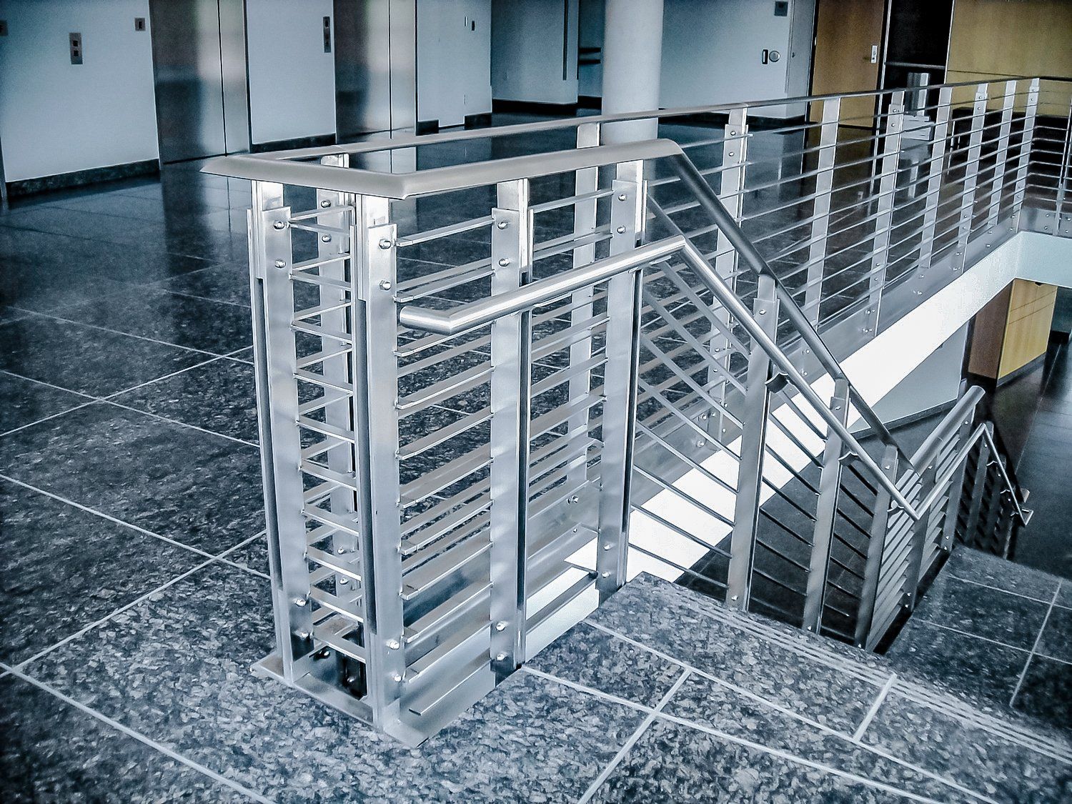 Custom Stainless Steel Guardrail, Drink Rail, & Picket Rail