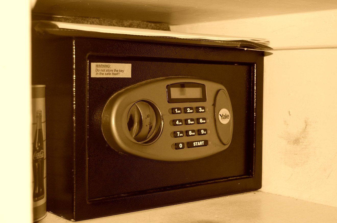 cj locksmiths home safes opening service and safe fitting service