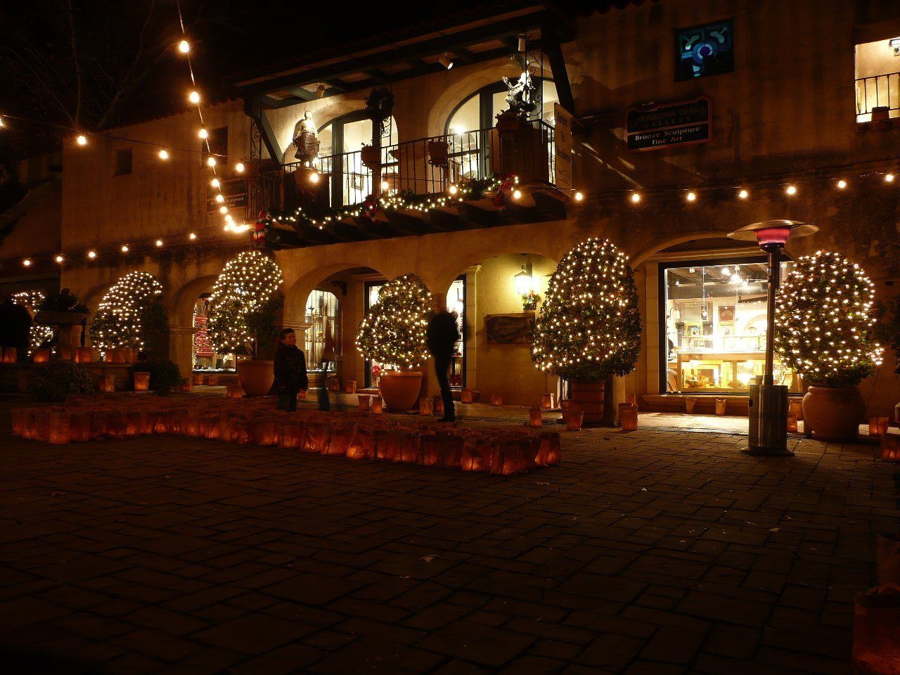 FESTIVAL OF LIGHTS AT TLAQUEPAQUE