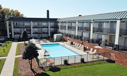 Hilltop House Apartment Homes | Salem Academy and College, Winston