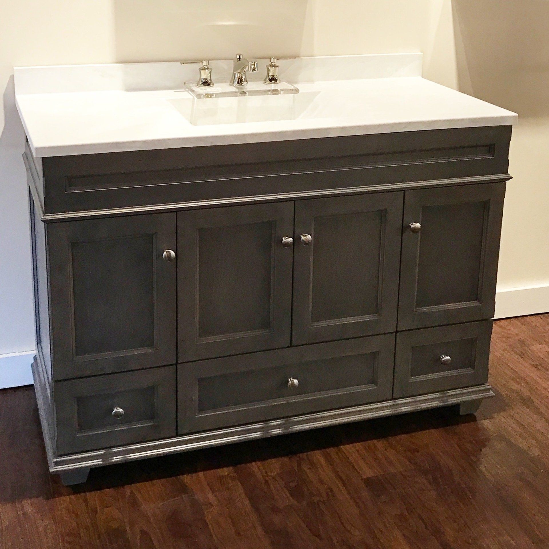 Bathroom Vanities | Melville, Woodbury & Syosset, NY