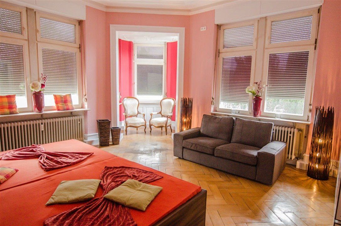Erotik Lounge - Maison close Rastatt - Sauna club - Bordel Erotik Lounge - Maison close Rastatt - Sauna club - Bordel