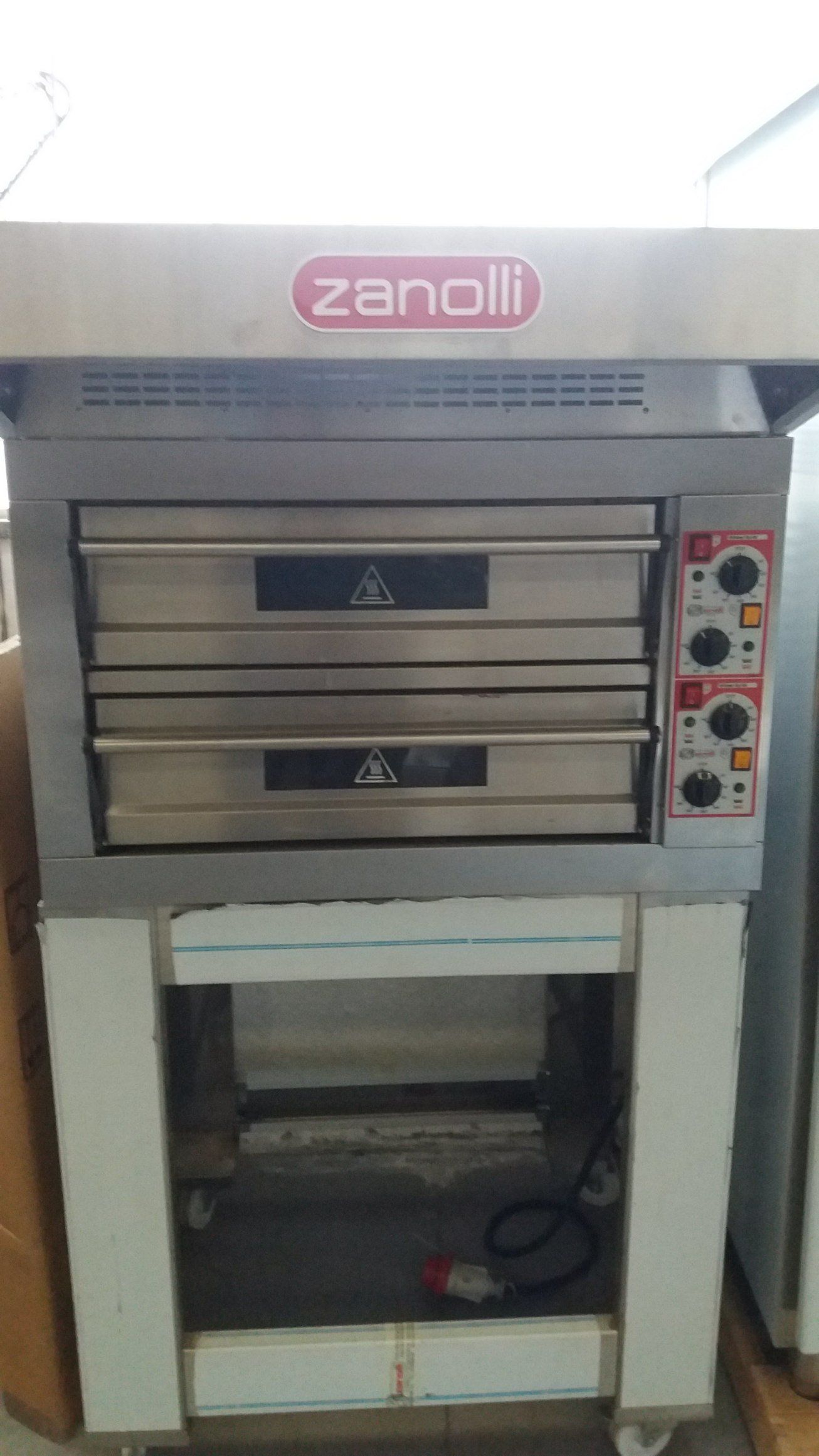 Forno bicamera elettrico Zanolli