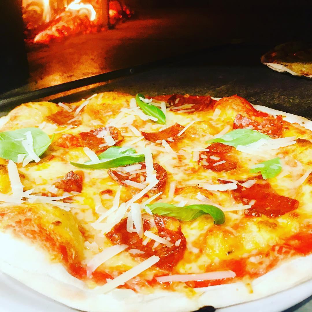 Pizzeria Focacceria Origine Focacce salate Fosdinovo, MS