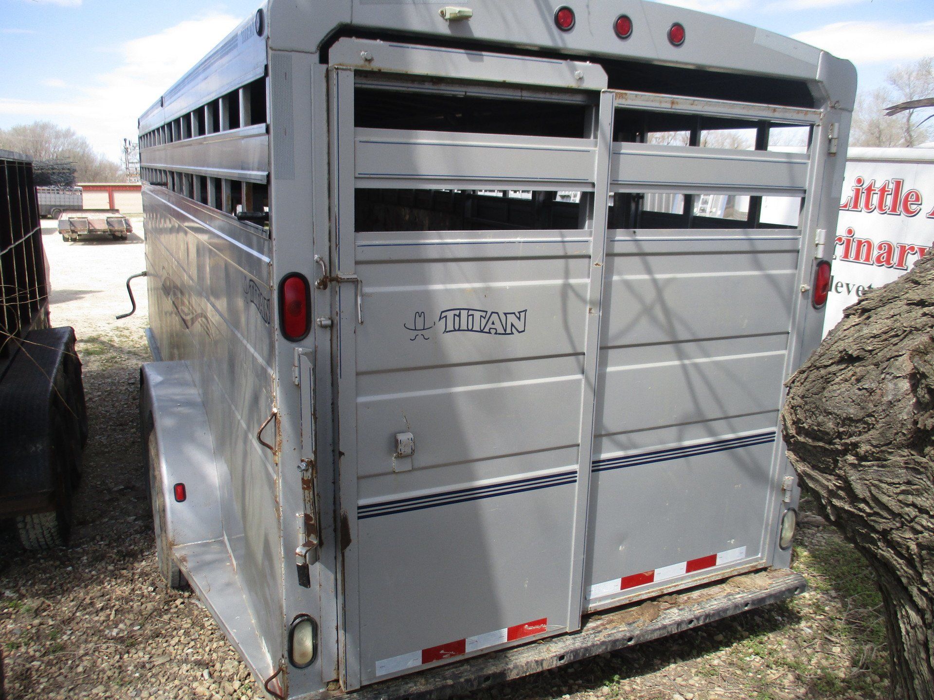 Used Trailers Kansas Livestock, Flatbed, Horse, Enclosed, Utility