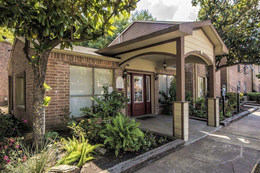 Heatherwood Apartments Affordable 1 & 2 Bedroom Apts in Houston