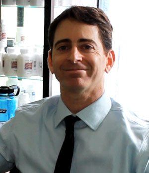 Contact Dr. Louis Granirer, NYC Chiropractor