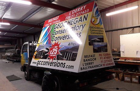 Printing Services Sign Guy Ni