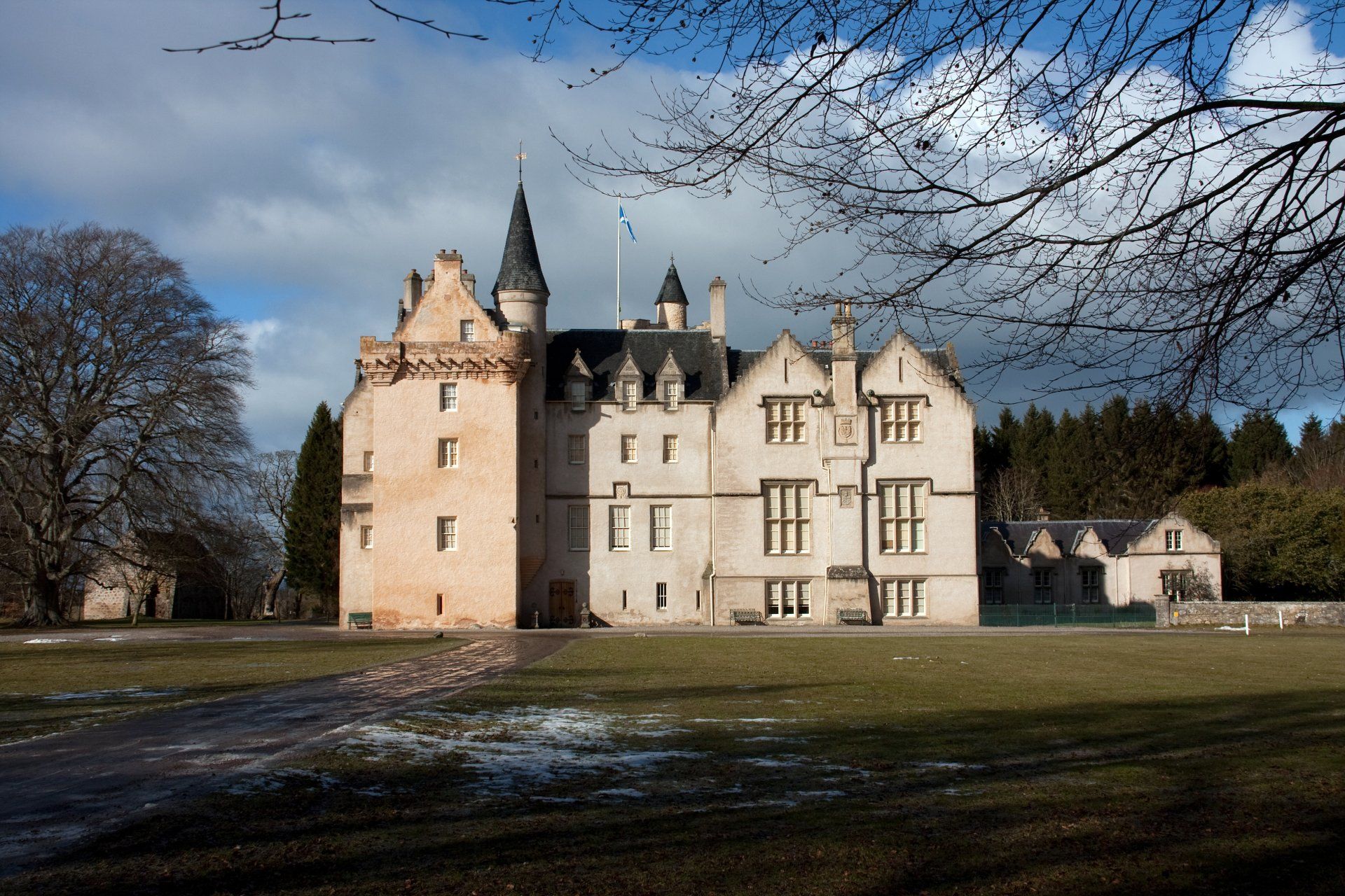 Ramnee Hotel Forres Scotland - Year Round Activities