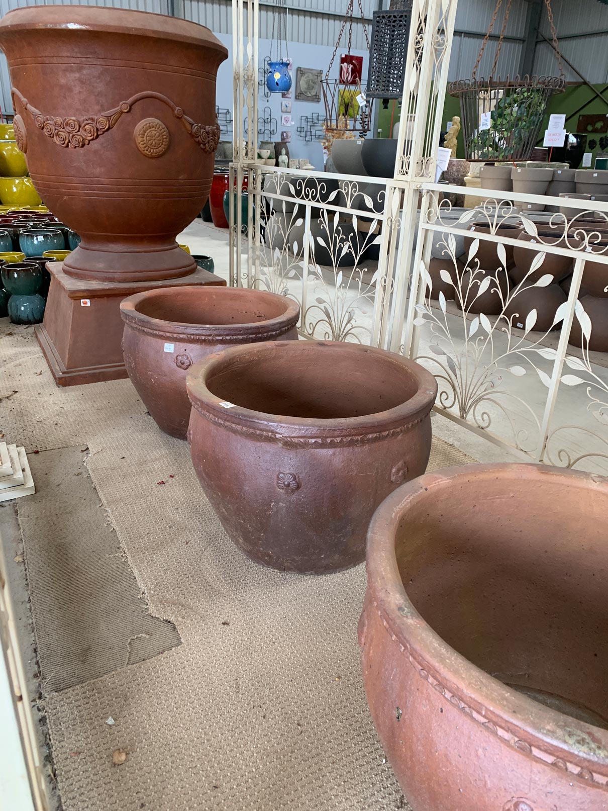 Garden Pots in Ballarat, VIC Spot on Pots and Nursery