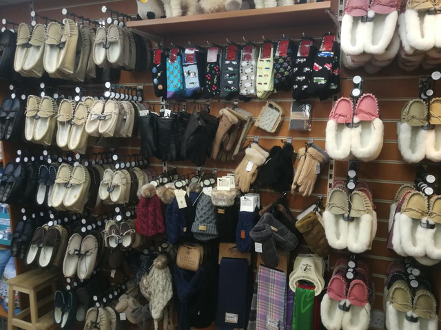 slippers factory shop