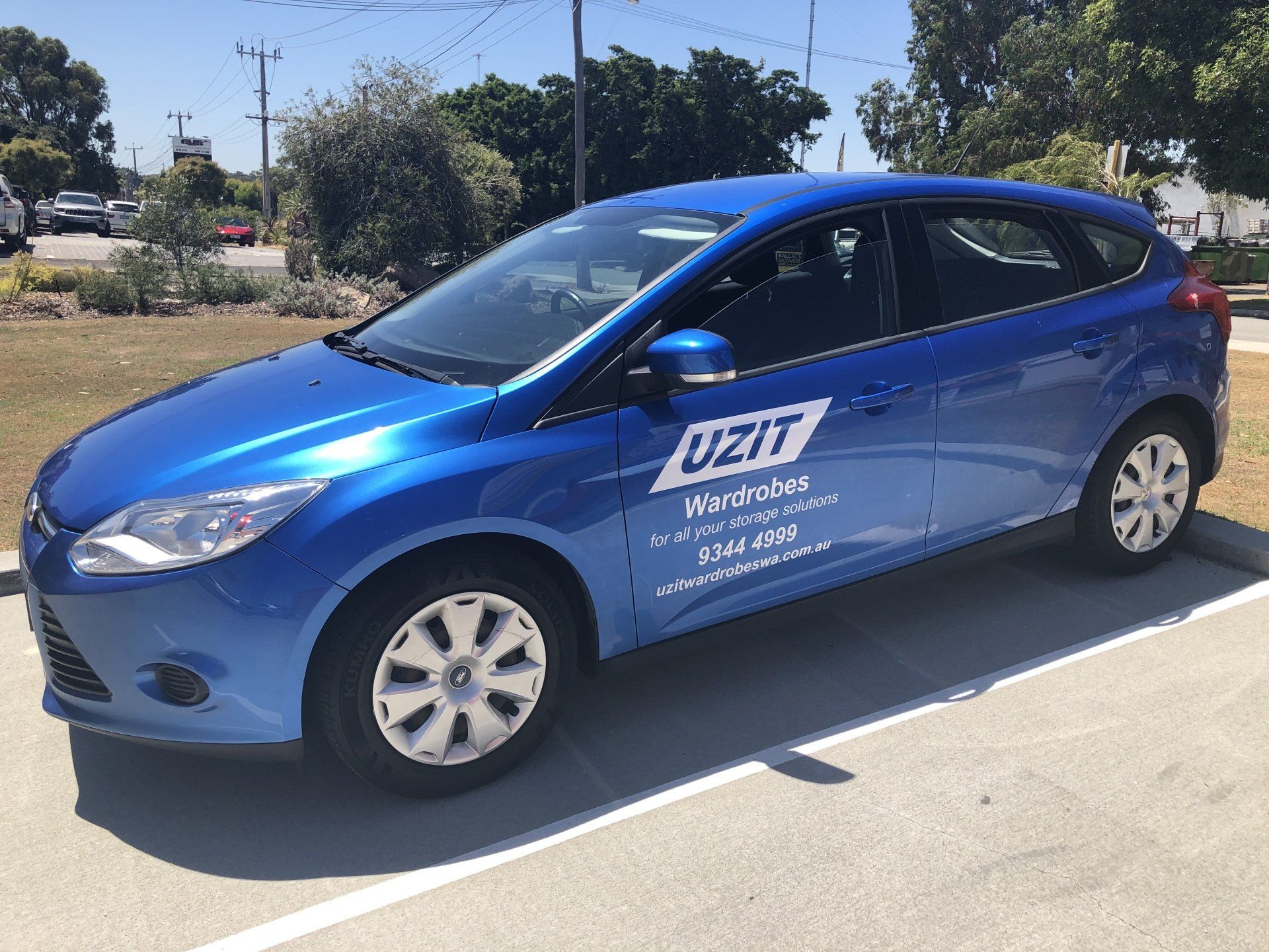 uzitwardrobeswa.com.au