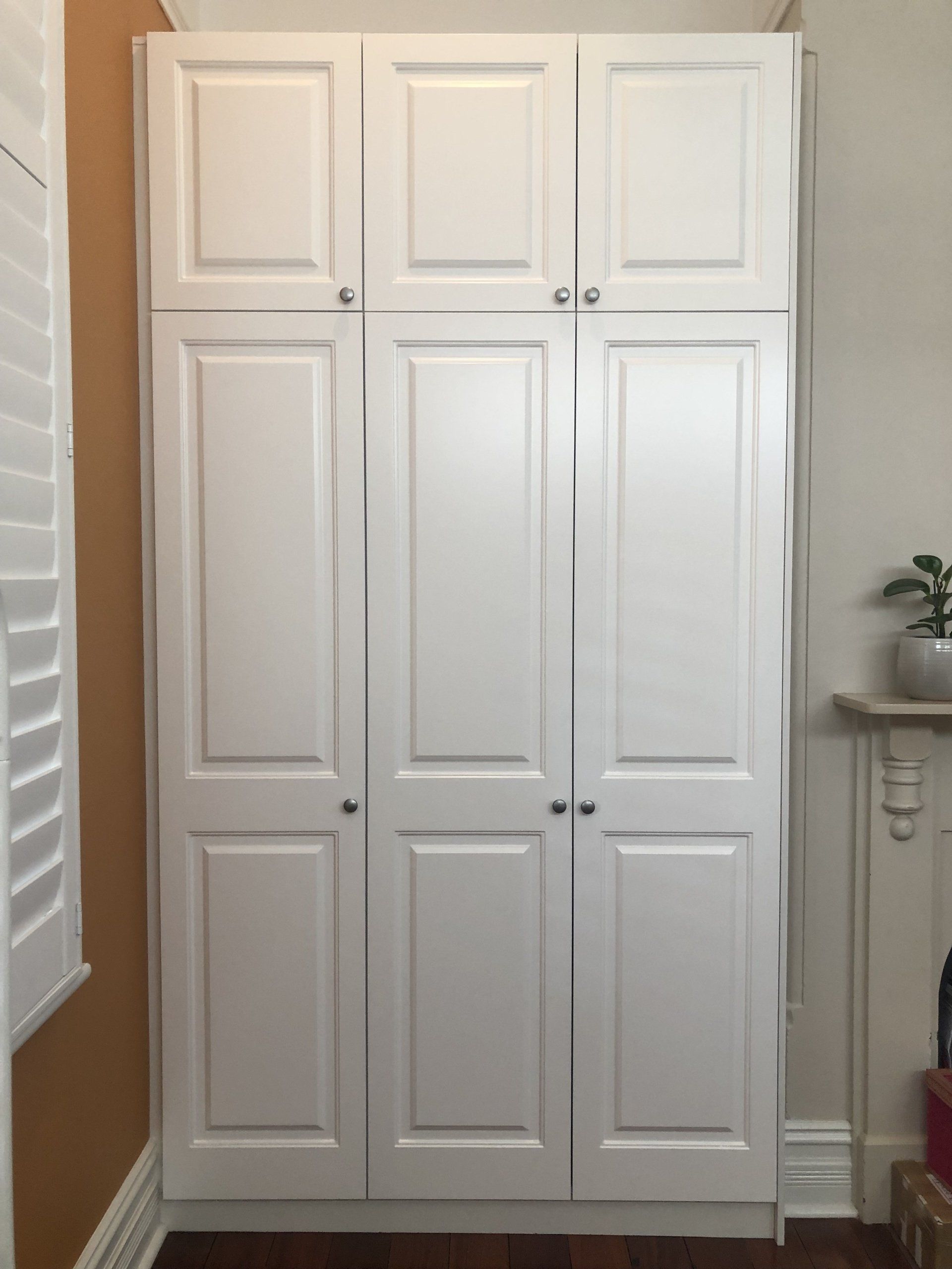 Routed Hinged Wardrobe Doors