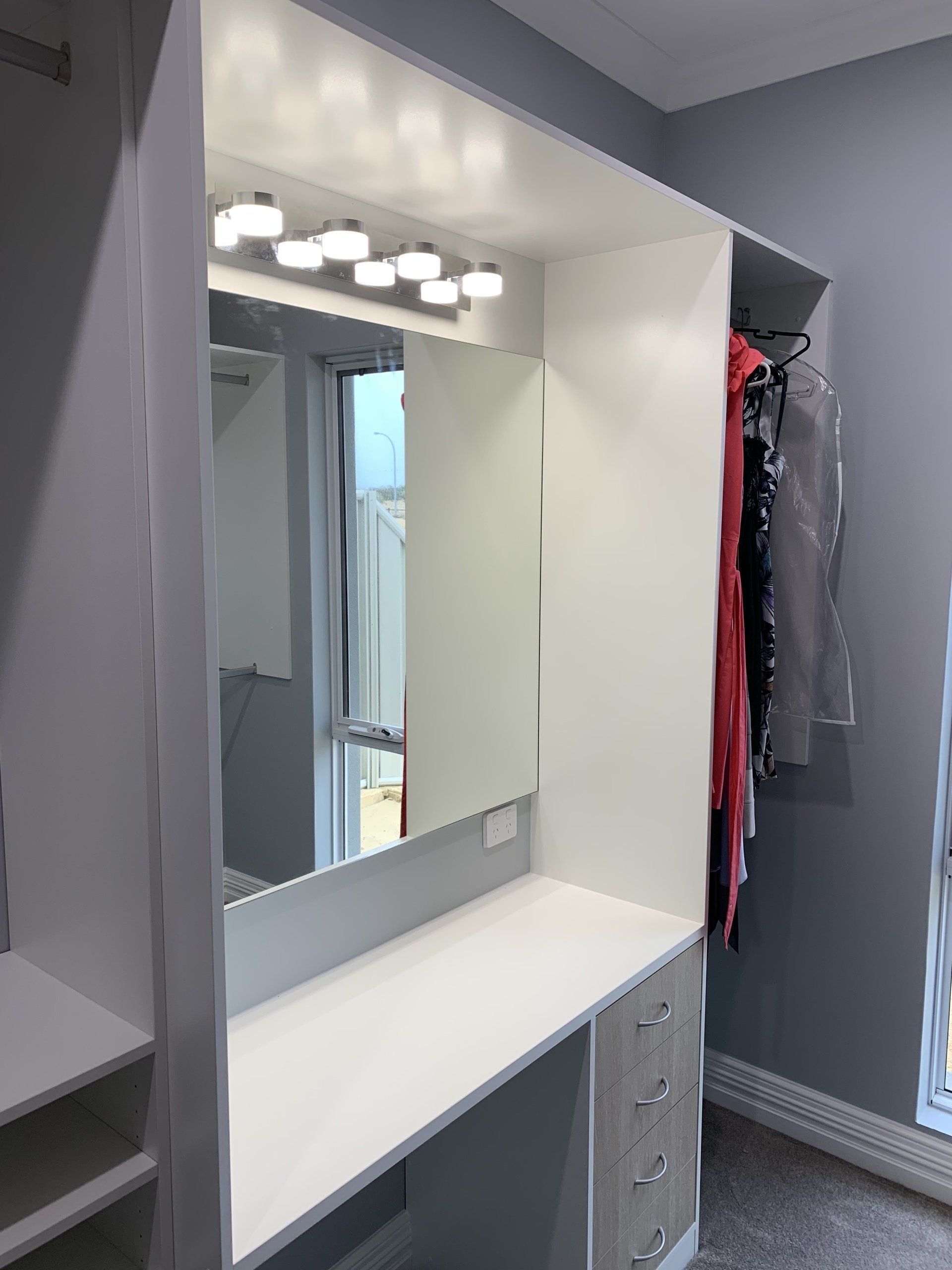 Walk In Wardrobe Perth