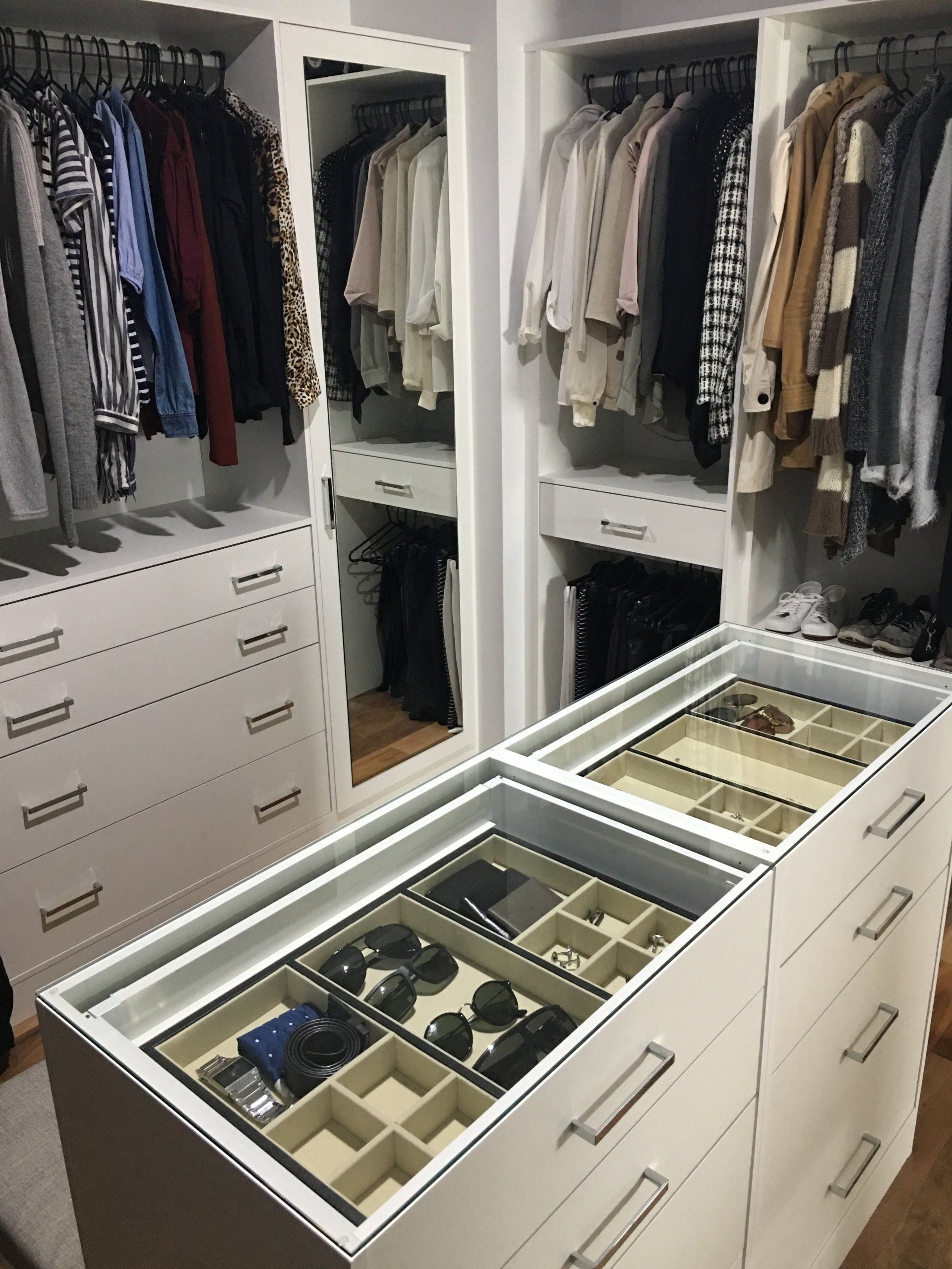 Wardrobes Wardrobe Internals Built In & WalkIn Robes Closet
