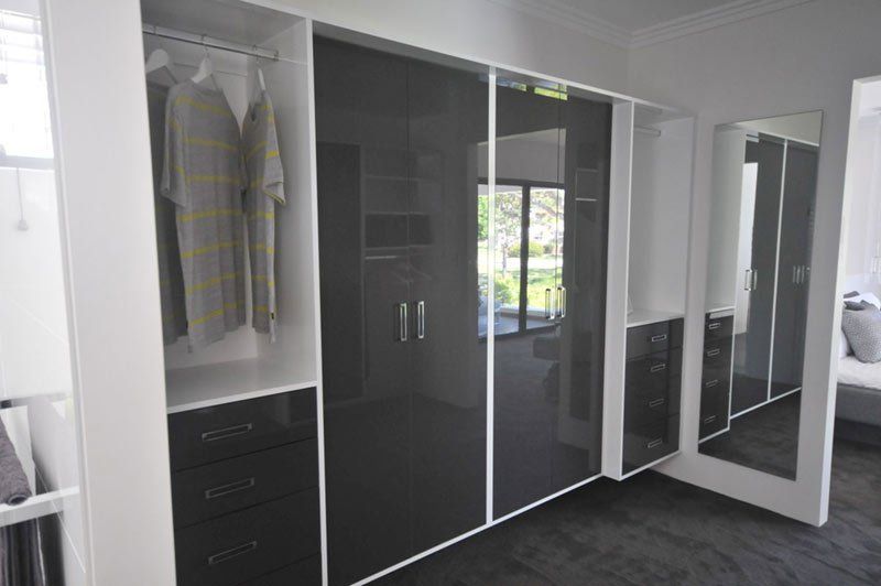 Walk In Wardrobes Perth