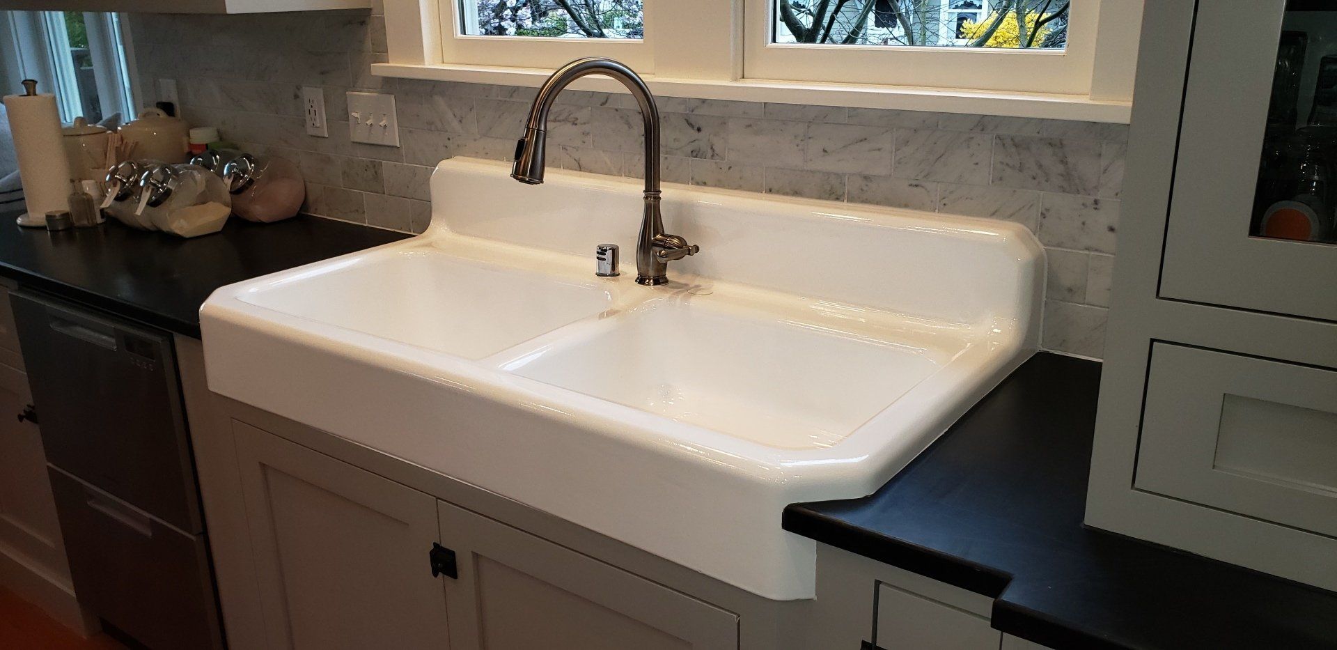 Resurfacing Seattle Bellevue Everett, WA Premier Resurfacing