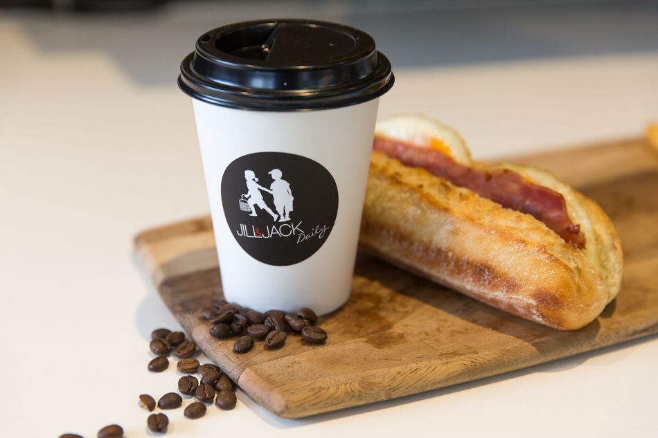 bacon and egg muffin breakfast