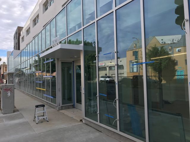 Oc Tint Shop Irvine Ca Window Tinting Orange County Window Tinting Window Film Orange County Commercial Residential Car