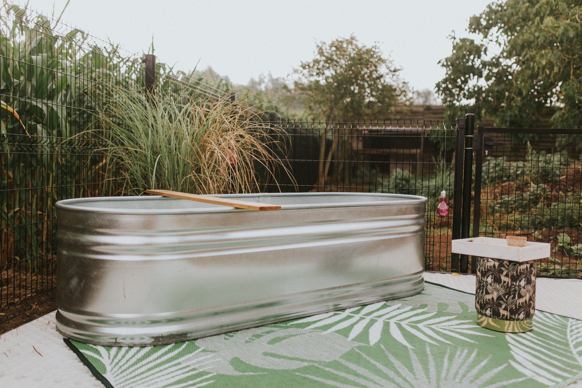 Offizieller Hastings Stock Tank Pool Händler in Deutschland