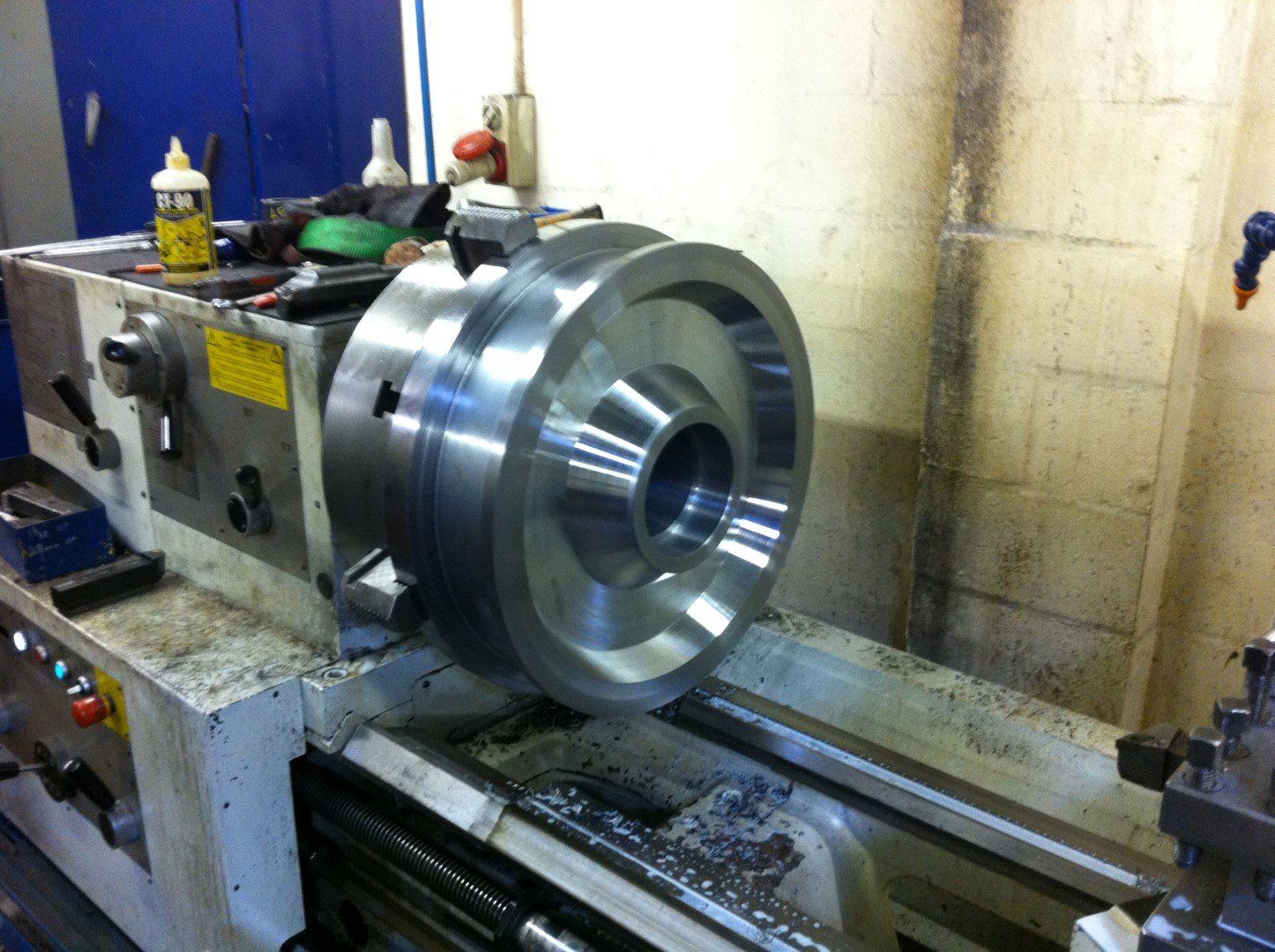 DR Hydraulics & Engineering Hydraulic cylinder specialists