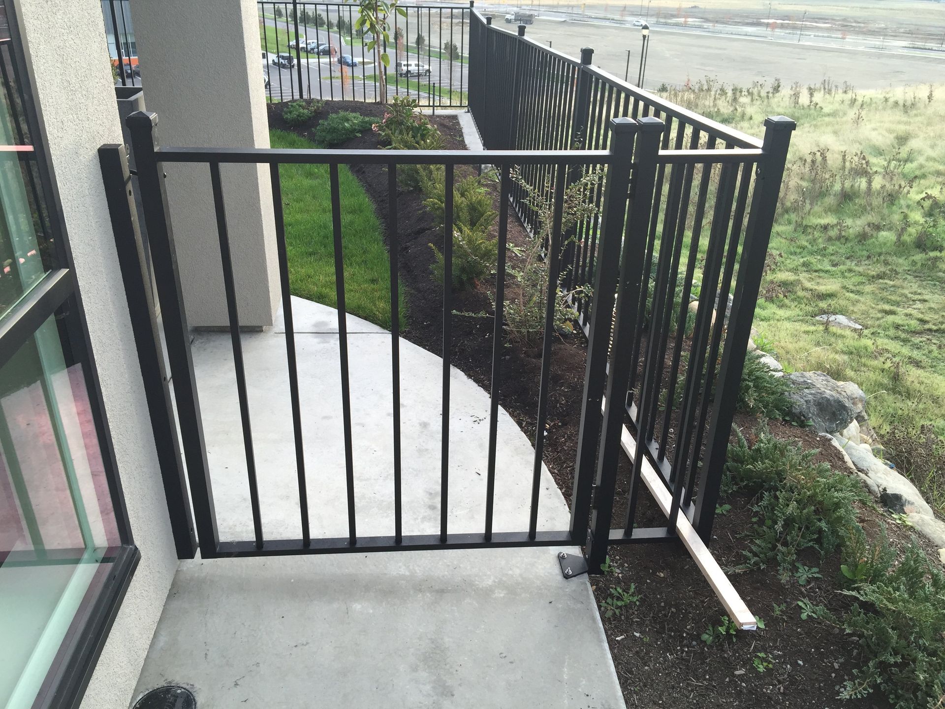 Custom Railing Nanaimo, BC SunRay Aluminum Railings