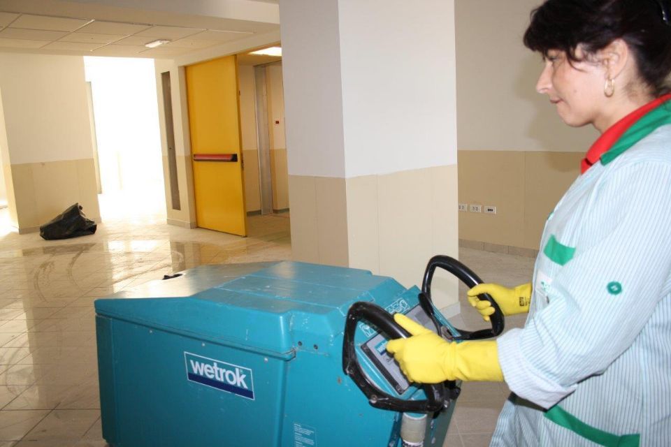 pulizia luoghi pubblici