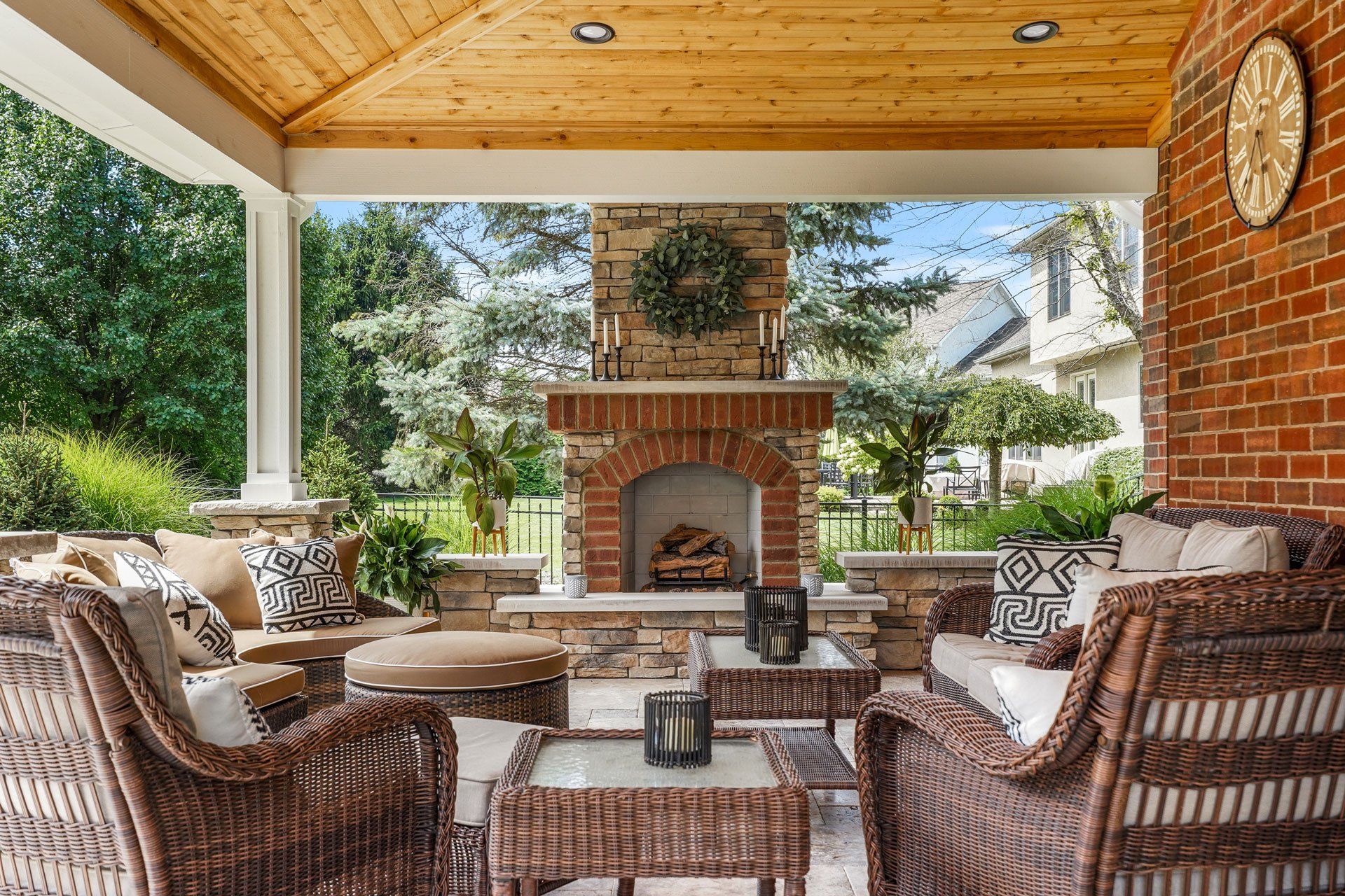 Custom Outdoor Living Space Renovations in Columbus, Ohio