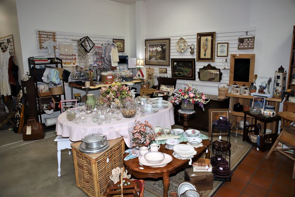 Antique Mall Springfield, IL The Barrel Antique Mall