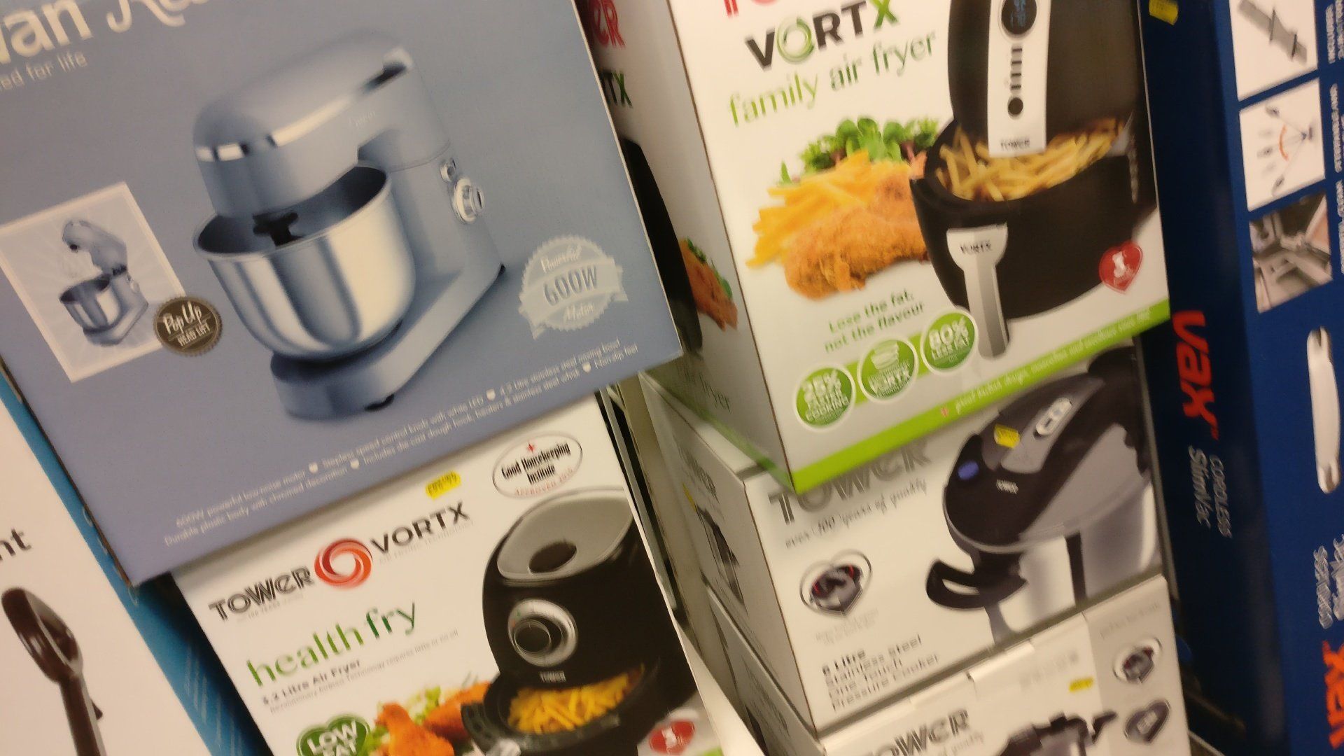 Hammer and Nails DIY and Homeware Brixham 01803 852050