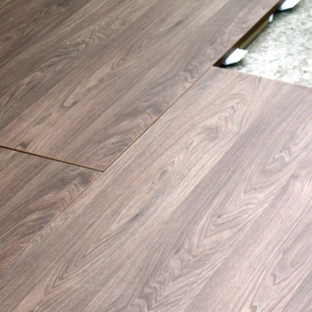 Portable Flooring for Retail Pop-Up stands