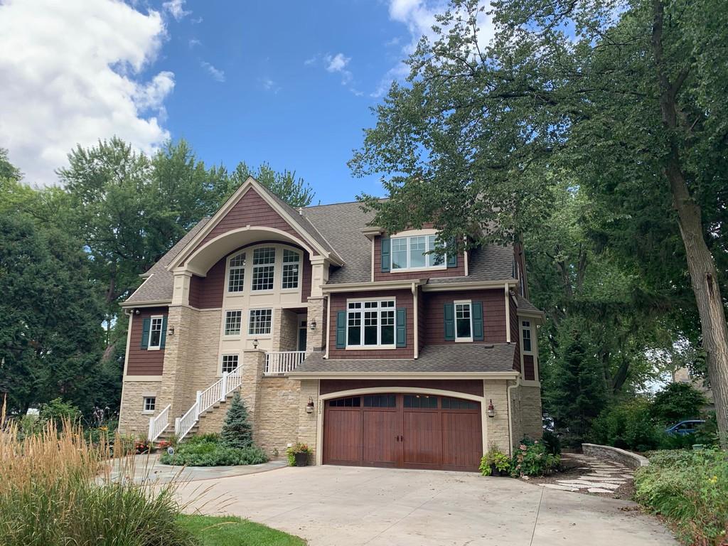 Lake Country Homes Oconomowoc, WI Pat Bolger Realty