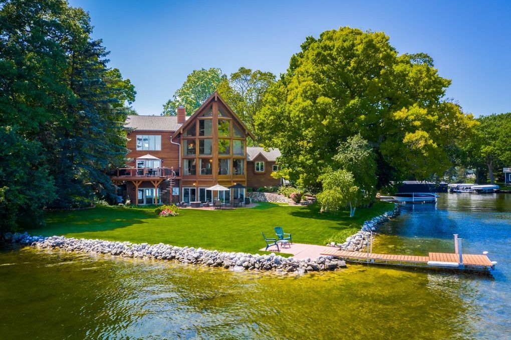 Lake Country Homes 