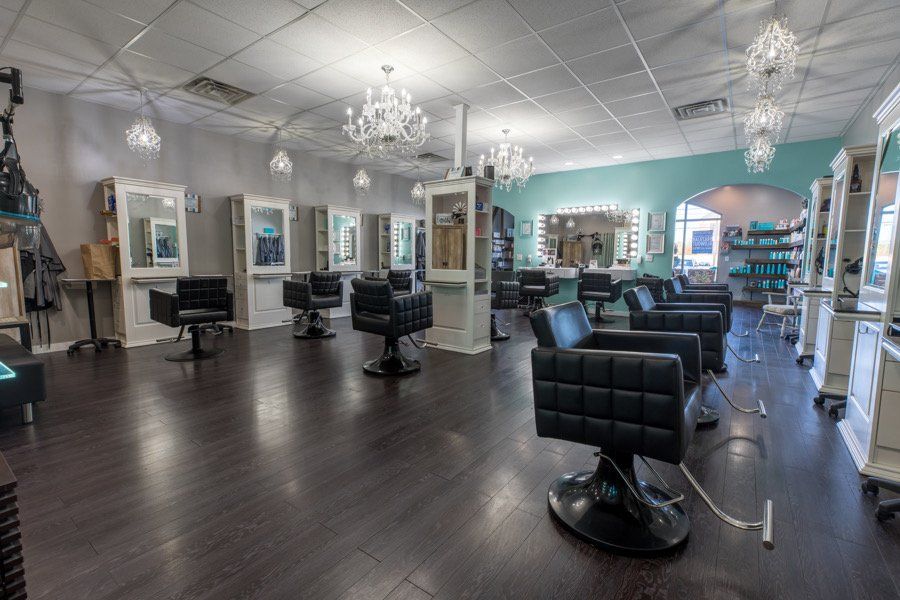 Hair Salon Tiffany’s Hair Spa Clarksville, TN
